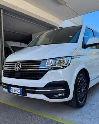 Volkswagen Caravelle T6.1 2.0TD 150CV 4M DSG CRUIS