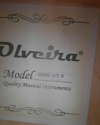 Chitarra nuova mai usata