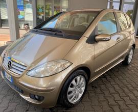 Mercedes classe a180 gasolio neopatentati