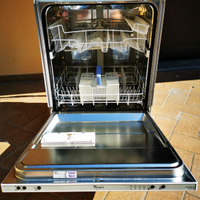 Lavastoviglie Whirlpool da RIPARARE