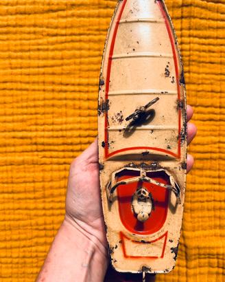 Grande Giocattolo motoscafo latta anni ’30 e ’50