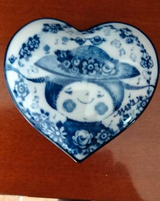 Scatolina a forma di cuore in ceramica 