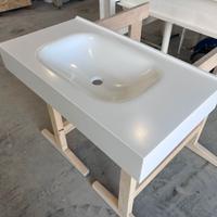 Lavabo bagno in Corian