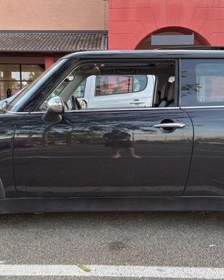 Mini cooper R50  LEGGERE BENE