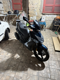 Motorino kymco AGILITY 125