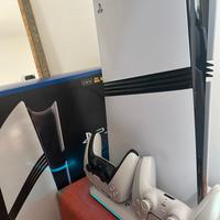 PS5 PRO + Garanzia + 2 controller + Giochi