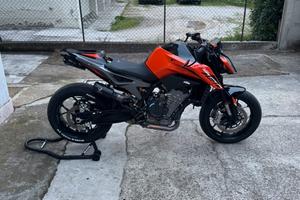 KTM duke 790 A2 depo a libretto