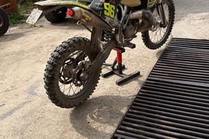 Husqvarna 300i
