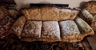 Divano e due poltrone (Antiquariato)