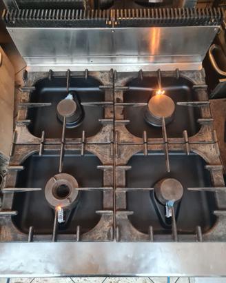 Cucina 4 fuochi
