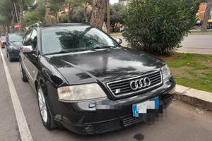 AUDI A6 AVANT COLOR NERO METALIZZATO