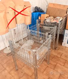 Varie attrezzature bancarelle