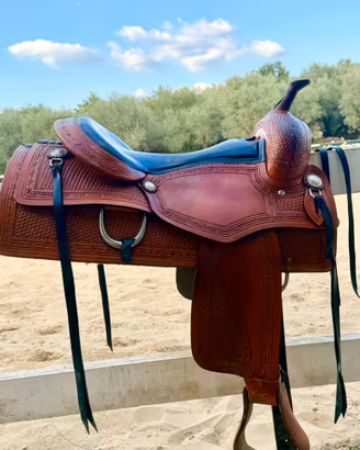 Sella western cow horse