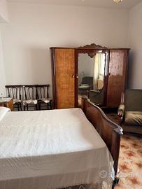 Armadio antico camera da letto