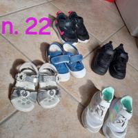 5 paia scarpe n.22 bambina