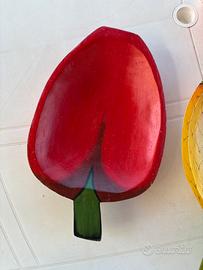 Vassoio in legno dipinto a mano – frutto rosso