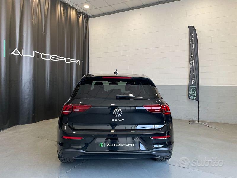 Volkswagen Golf 2026 photo 5