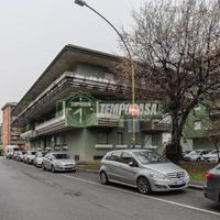 3 LOCALI A STEZZANO!