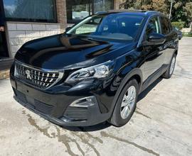 PEUGEOT 3008 BlueHDi 130 S&S Business TETTO