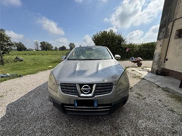 Nissan qasqhai