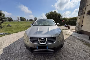 Nissan qasqhai