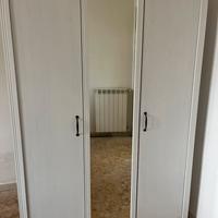 Armadietto con specchio