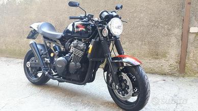 Triumph Special Vipera