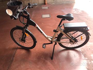 Bici elettrica  Wayel unisex 26” momo design