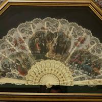 Vecchio ventaglio spagnolo in bacheca