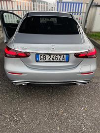 Mercedes benz E300 DE
