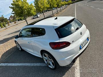 VW Scirocco R 2.0 TFSI DSG
