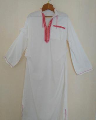 n.2 CAFTANI marocchini (Djellaba) di colore bianco