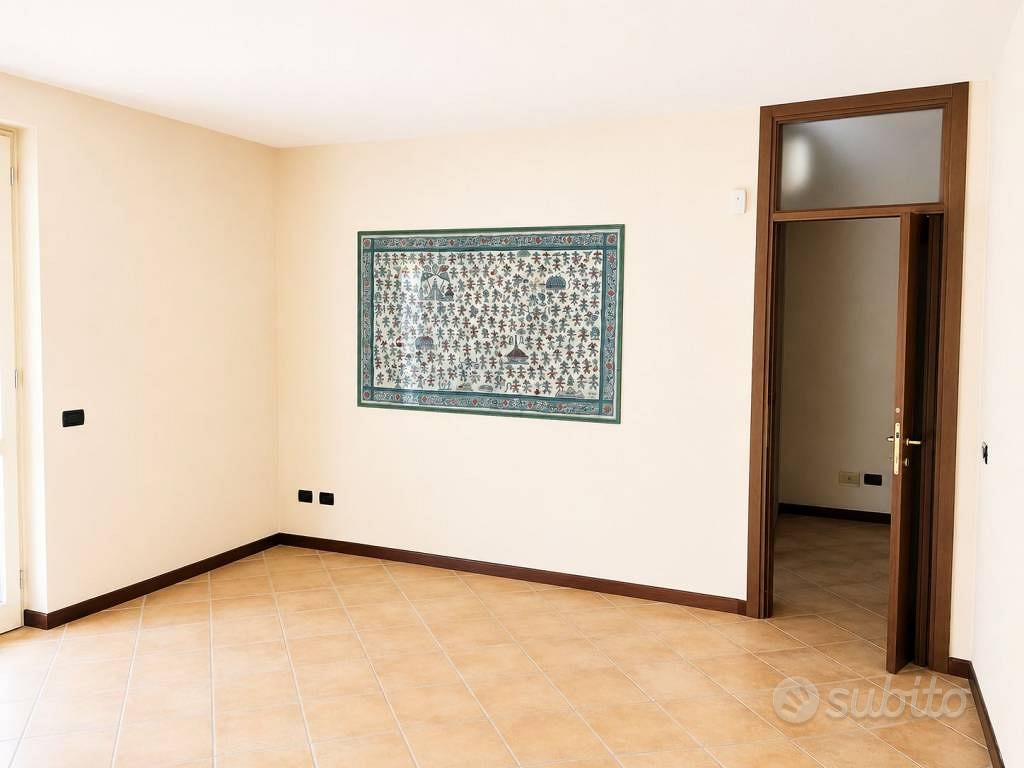 Appartamento – Vercelli, Porta Torino, L'Isola - Altro