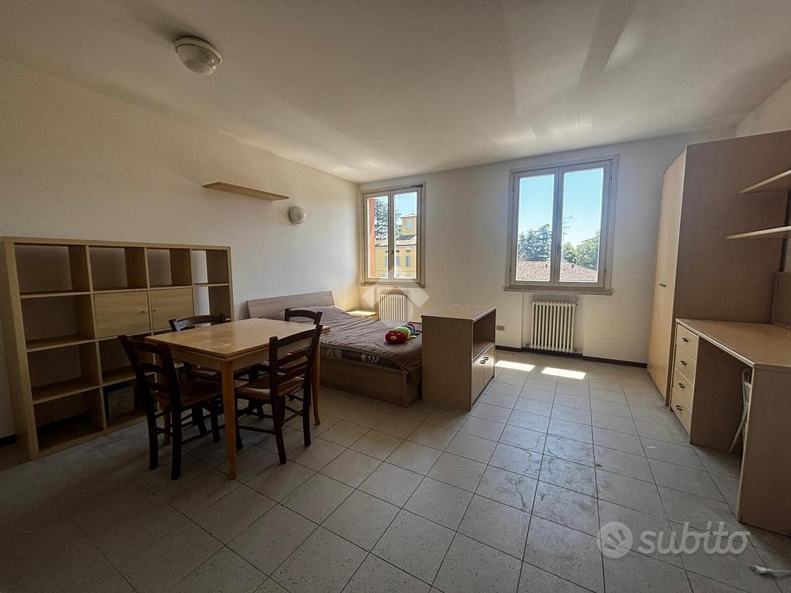 Appartamento – Reggio Emilia, Sant'Agostino esterna-Porta Castello - Vista 3