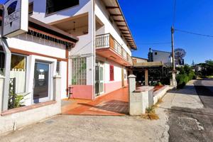 ATTIVITA' COMMERCIALE IN VIA TARIO RUFO, 76 SANT'O