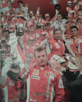 FERRARI - Campioni del mondo 2007 - book