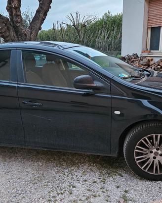 FIAT BRAVO 1.4Tetto Panoramico_ADATTO NEOPATENTATI