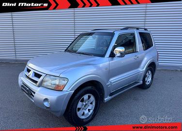 MITSUBISHI Pajero 3.2 16V DI-D 3p. GLS GANCIO TR
