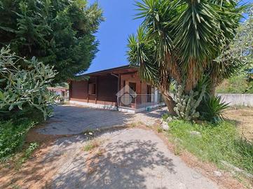 VILLA SINGOLA A POZZUOLI