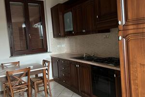 Luminoso bilocale con box in zona comoda