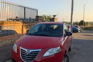Lancia Ypsilon 2013