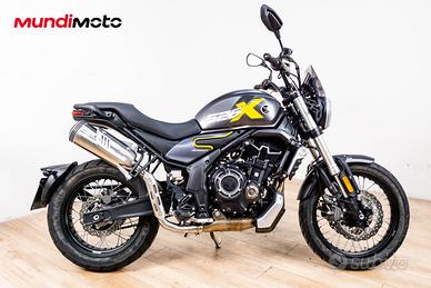 VOGE 525 ACX - 2023
