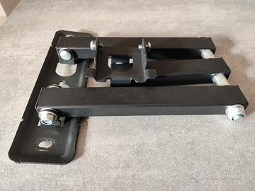 staffa da muro per Tv