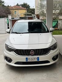 Fiat Tipo lounge