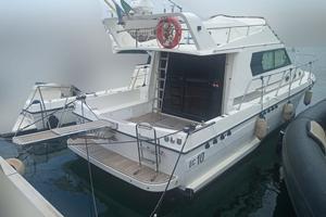 DC 10 con 2x370 hp Aifo (2005)