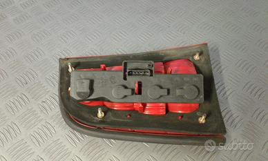 Ricambio Fanale post. Destro SKODA OCTAVIA 1997-20