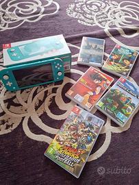 Nintendo Switch Lite + 5 Giochi