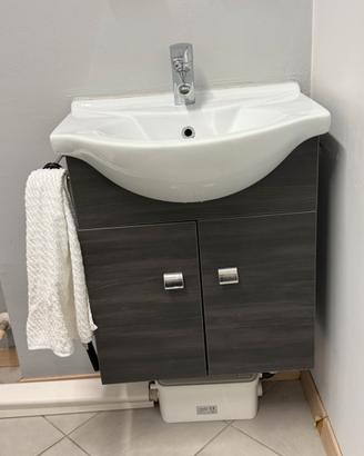Mobiletto da bagno