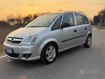 Opel Meriva 1.4 16V Cosmo