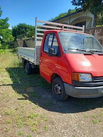 Autocarro Ford transit